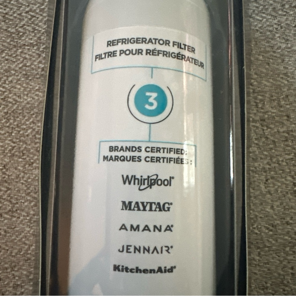 Ice & Water Refrigerator Filter - White